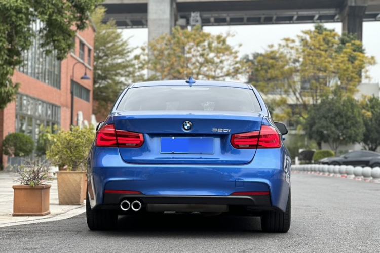 Used BMW 3 Series 2019 320i M Sport Package Exterior 1