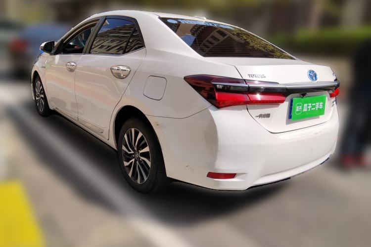 Used Toyota Corolla 2017 Revised Dual-Engine 1.8L E-CVT Leading Edition