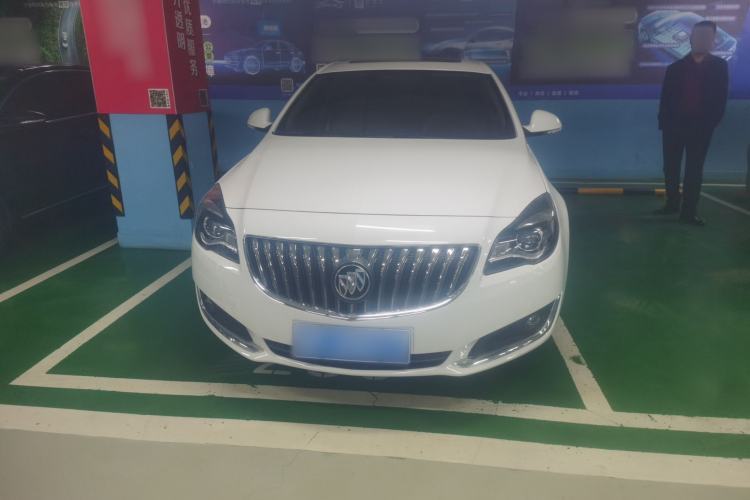 Used Buick Regal 2015 2.0L Leading Fashion Edition