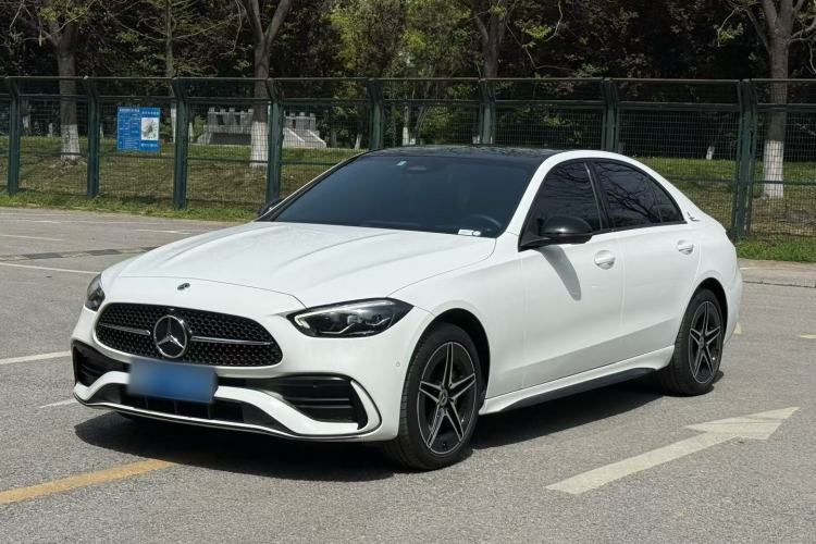 Used Mercedes-Benz C-Class 2024 Facelifted C-Class 260 L Night Edition Sports Version