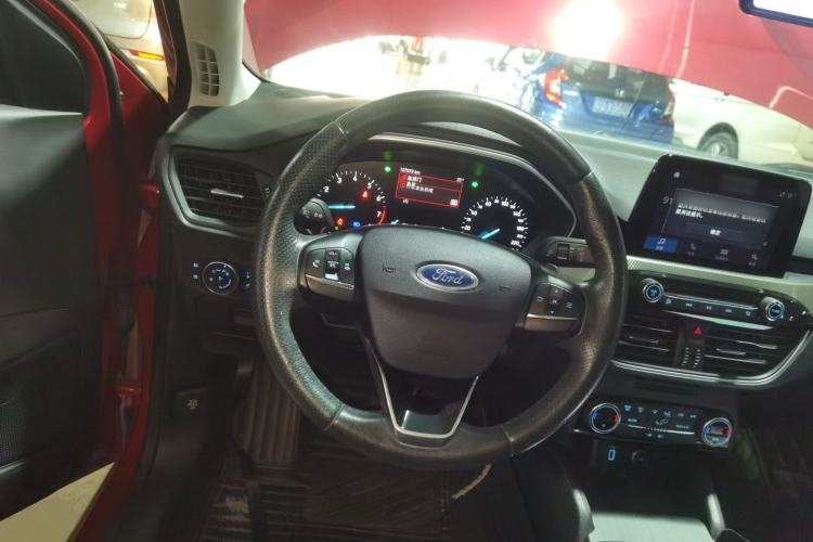 Used Ford Focus 2019 Sedan EcoBoost 180 Automatic Trend Edition