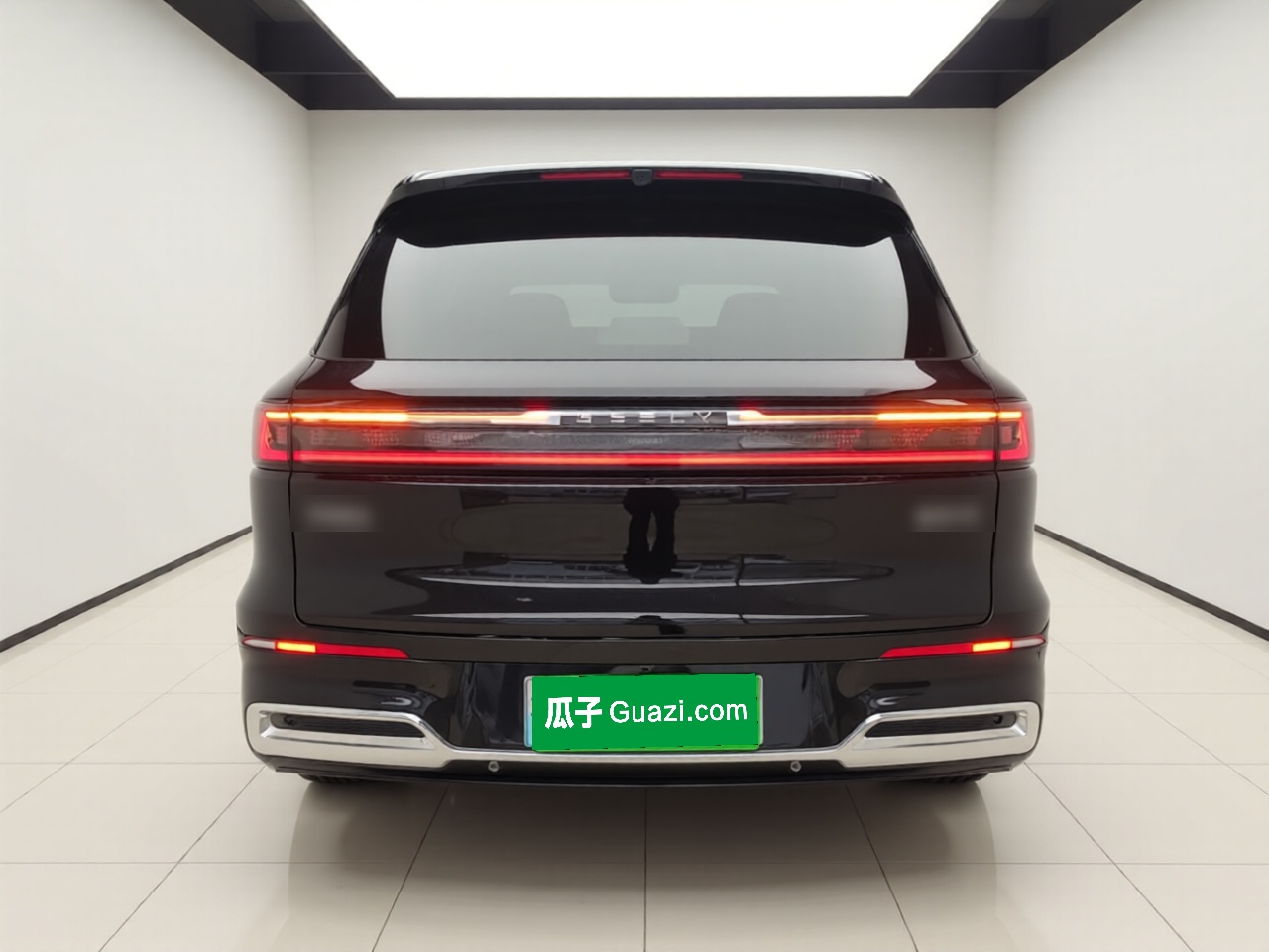 Geely Galaxy M9 2025 Model 210km Four-Wheel-Drive Leading Edition — снимка 5