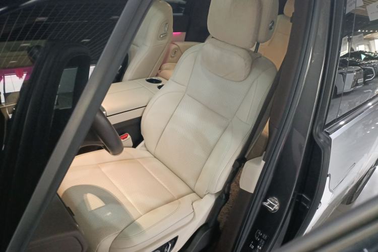 Used Li Auto MEGA 2024 Ultra Model
