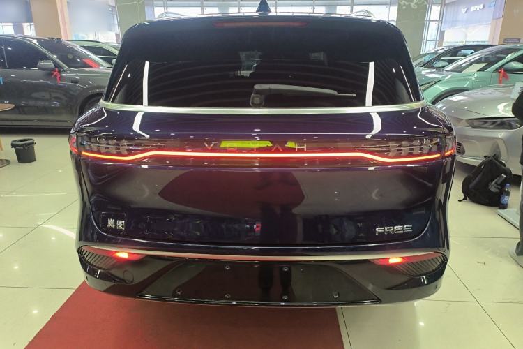 Used VOYAH FREE 2021 Four-Wheel Drive Standard Range-Extended Exclusive Luxury Package
