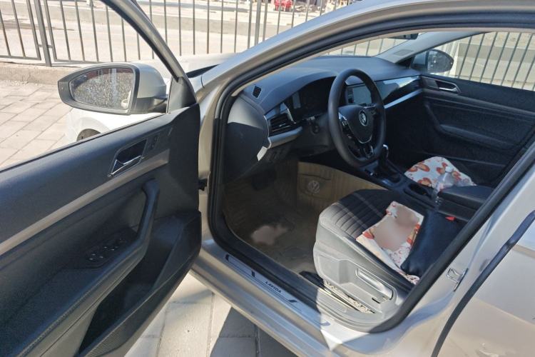 Used Volkswagen Lavida 2019 280TSI DSG Comfort Edition China VI standard Interior 3