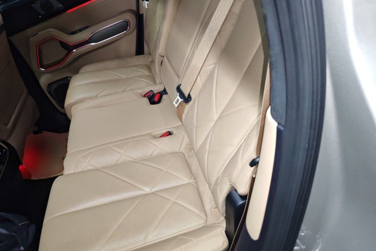 Used Formula Leopard Leopard 8 2025 Smart & Brave Flagship Edition 7 Seats