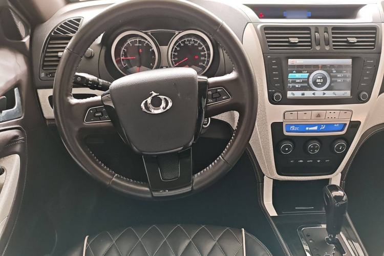 Used Geely Auto GX7 2013 2.4L Automatic Prestige Edition
