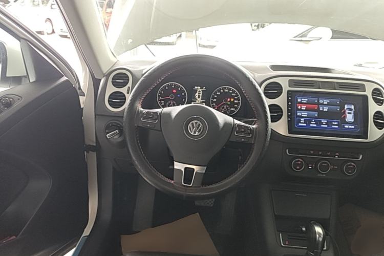 Used Volkswagen Tiguan 2017 300TSI Automatic Two-Wheel Drive Silk Road Comfort Edition