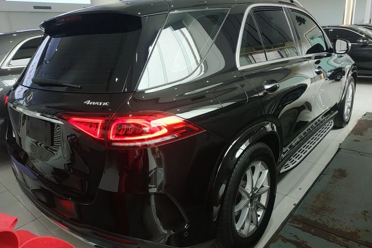 Used Mercedes-Benz GLE 2021 GLE 350 4MATIC Stylish Model Rear Right 45 Deg