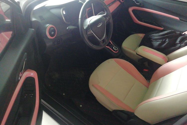 Used Chery New Energy Little Ant 2021 200 000 Yuan Ant Fan Edition Energized Version Lithium Iron Phosphate 301 km
