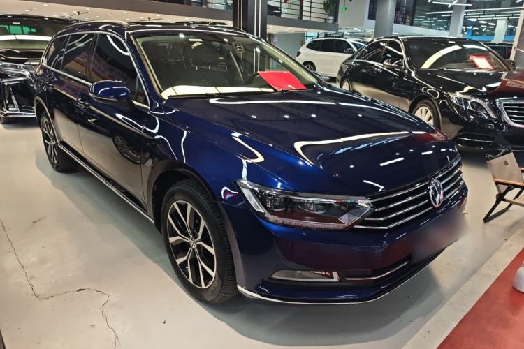 Used Volkswagen Variant 2018 380TSI Two-Wheel Drive Comfort Edition