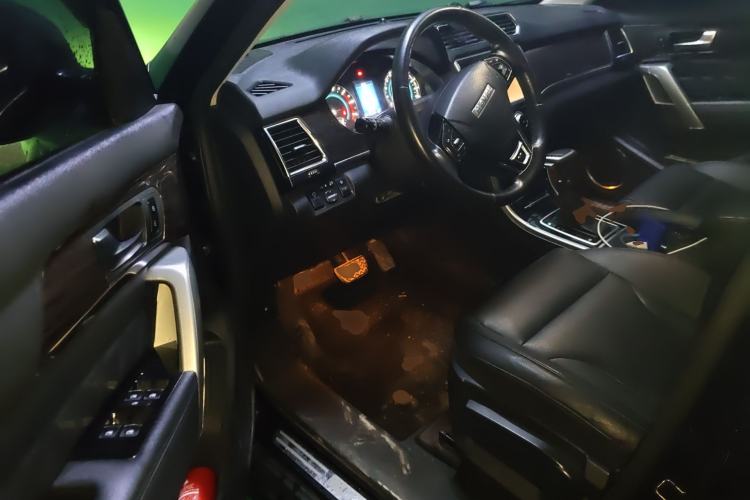 Used Haval H2 2016 Red-Label 1.5T Automatic Two-Wheel Drive Luxury Model Driver Seat