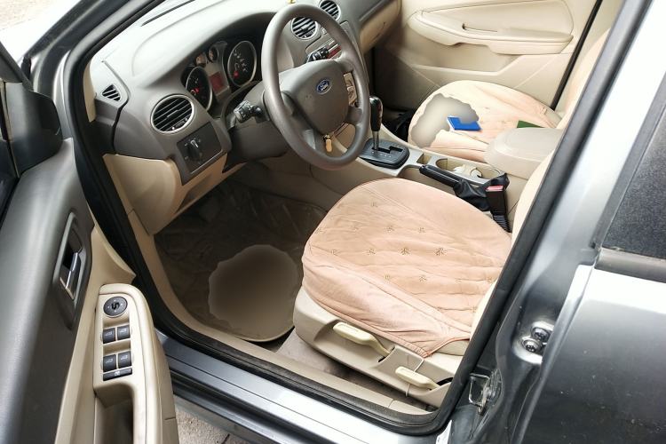 Used Ford Focus 2011 Hatchback 1.8L Automatic Fashion Edition