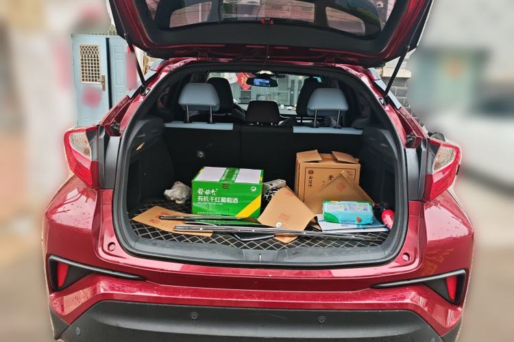 Used Toyota IZOA 2020 2.0L Yi Xiang CARE