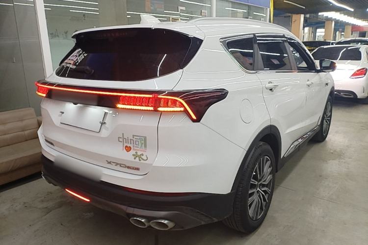 Used JETOUR X70 PLUS 2023 1.5T DCT Ziqiang PRO 5-Seater