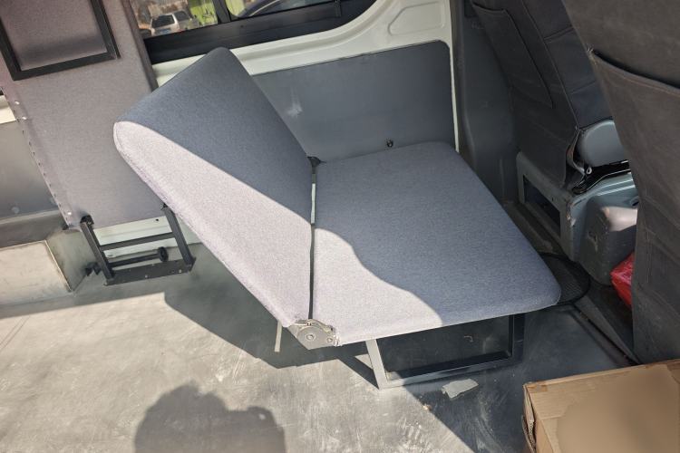 Used King Long Kairui Haoke 2019 2.2L M1 Standard Flat-Top V22 Left Rear Seat