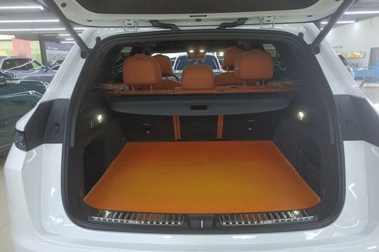 Used Li Auto L7 2023 Pro Model
