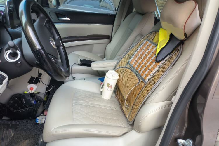 Used Buick GL8 2022 Land Cruiser Executive Class 652T Comfort Model
