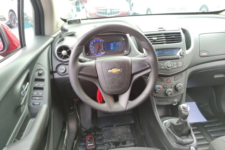 Used Chevrolet Trax 2014 1.4T Manual Two-Wheel Drive Comfort Model Steering Wheel