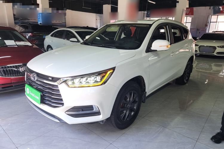 Used BYD Song 2020 Classic Edition 1.5T Manual Luxury Model Guazi used car, China used car export, Used car for sale, Used BYD cars, Cheapest cars for sale