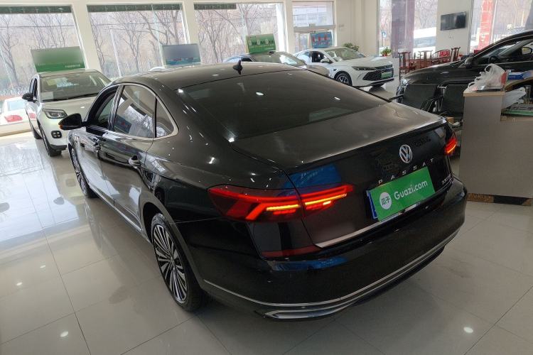 Used Volkswagen Passat 2019 330TSI Luxury Edition China VI Standard Exterior 2