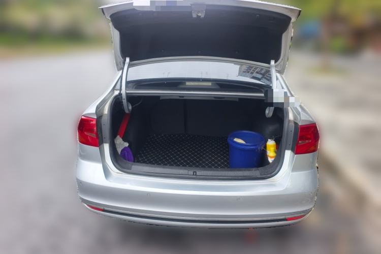 Used Volkswagen Bora 2016 1.6L Automatic Comfort Model
