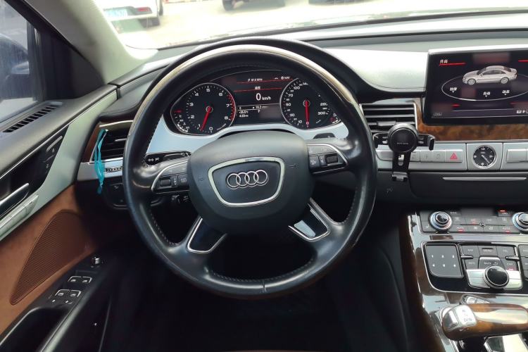 Used Audi A8 2014 A8L 45 TFSI quattro Comfort model