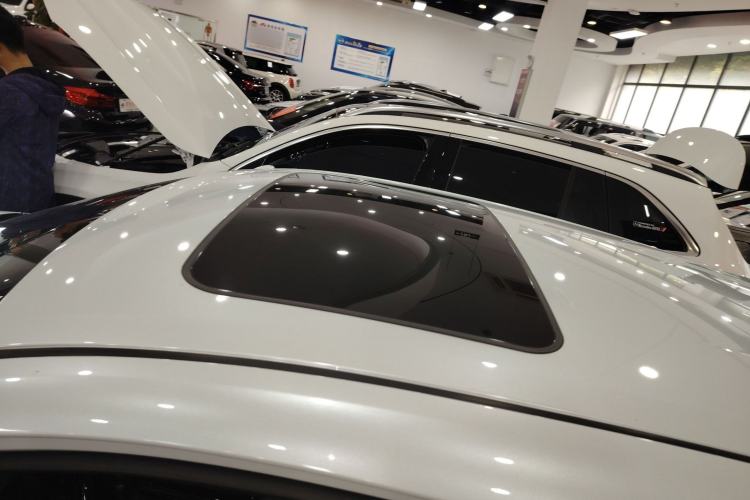 Used Toyota C-HR 2021 2.0L Luxury Edition Roof