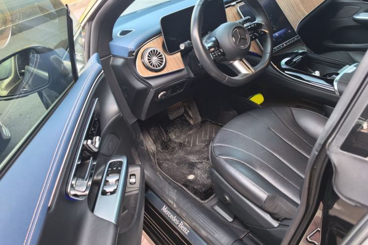 Used Mercedes-Benz EQE 2022 350 Pioneer Edition
