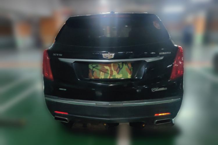 Used Cadillac XT5 2017 Anniversary Edition 28T Four-Wheel Drive Luxury Model Rear