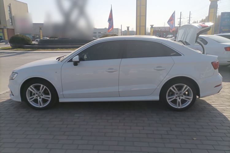 Used Audi A3 2019 Limousine 35 TFSI Fashion Edition China V standard