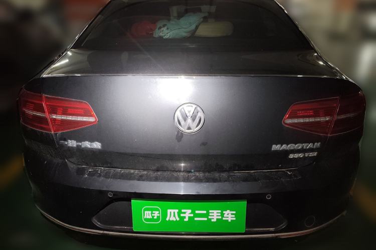 Used Volkswagen Magotan 2017 330TSI DSG Leading Model Rear