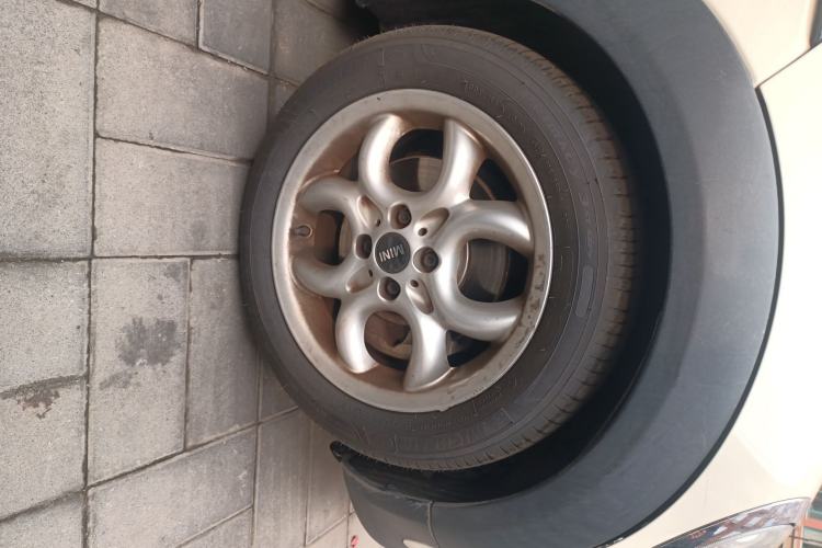 Used MINI MINI 2011 1.6L COOPER Fun
