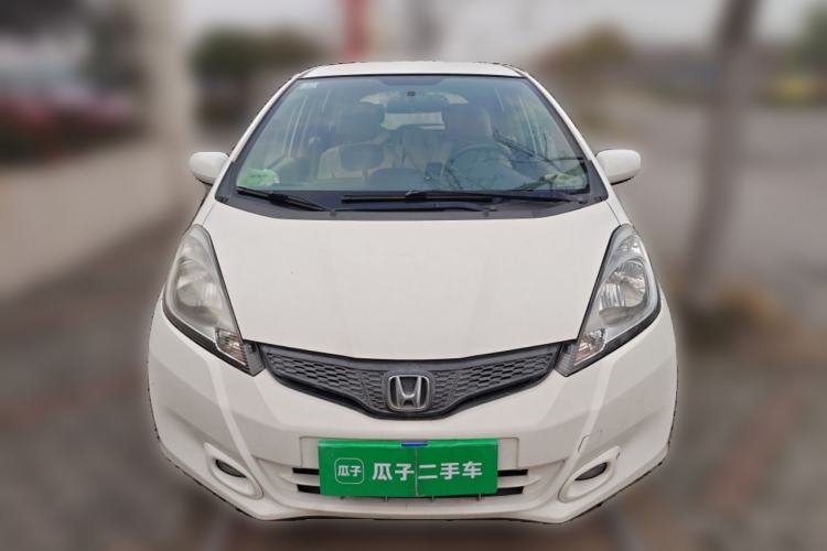 Used Honda Fit 2011 1.3L manual Comfort version
