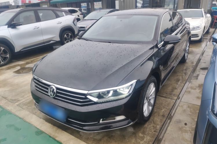 Used Volkswagen Magotan 2019 330TSI DSG Leading Model China VI Standard