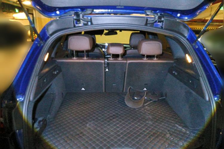 Used Mercedes-Benz GLC 2017 GLC 260 4MATIC Dynamic Edition Trunk