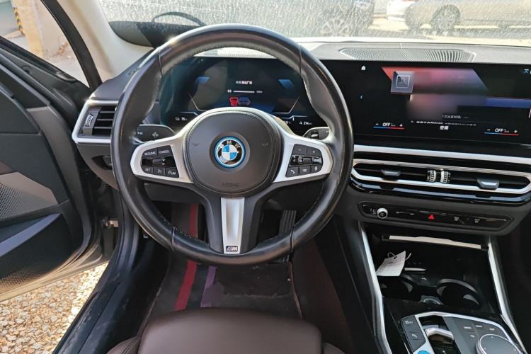 Used BMW i3 2022 eDrive 35 L Steering Wheel