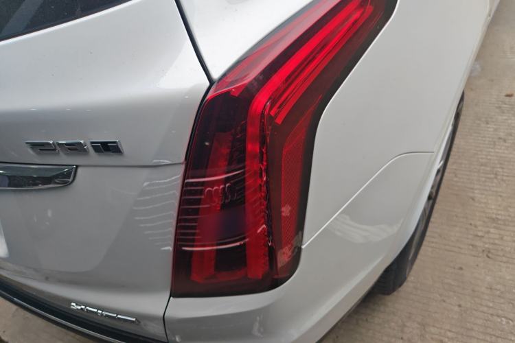 Used Cadillac XT5 2020 28T Luxury Version