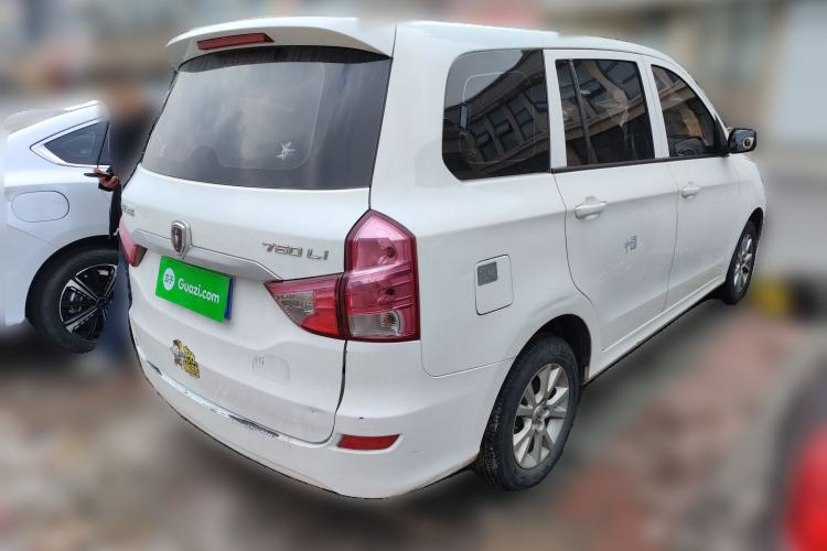 Used Jinbei 750 2015 1.5L Comfort Model
