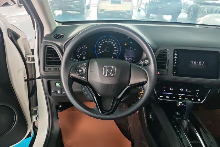 Used Honda Vezel 2020 220 TURBO CVT Elite Edition Steering Wheel