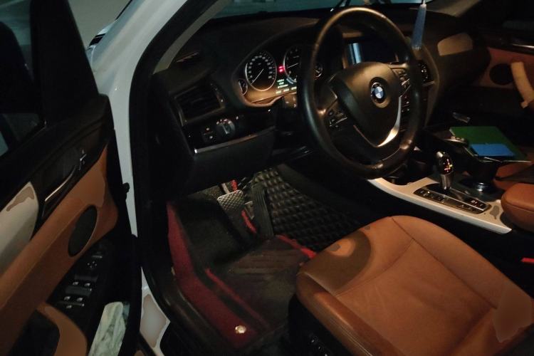 Used BMW X3 2014 xDrive28i Leading Model