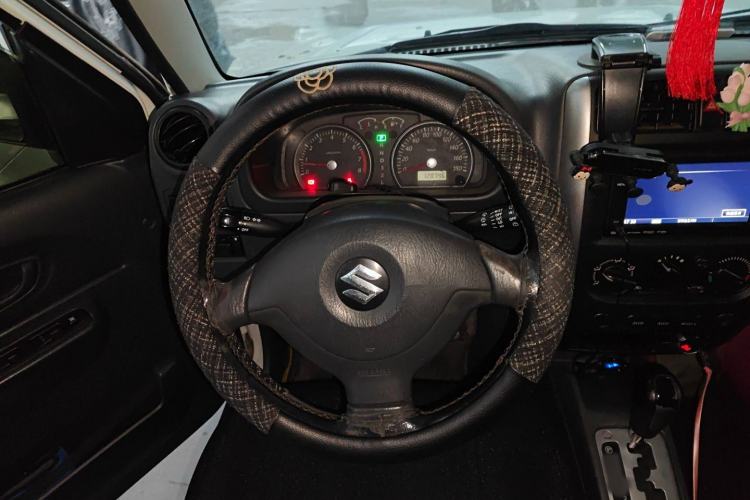 Used Suzuki Jimny 2011 1.3 AT
