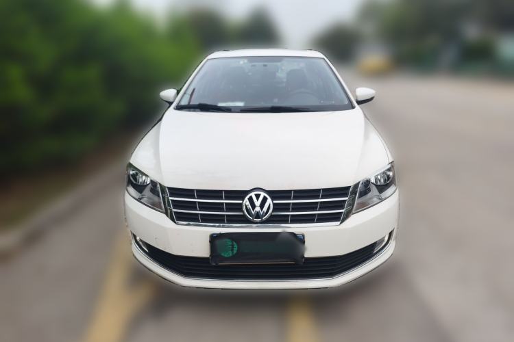 Used Volkswagen Lavida 2013 Restyled Classic 1.6L Automatic Comfort Edition
