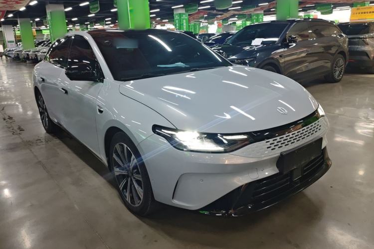 Used Leapmotor C01 2023 Range-Extended 316 Smart Edition Front Right 45 Deg