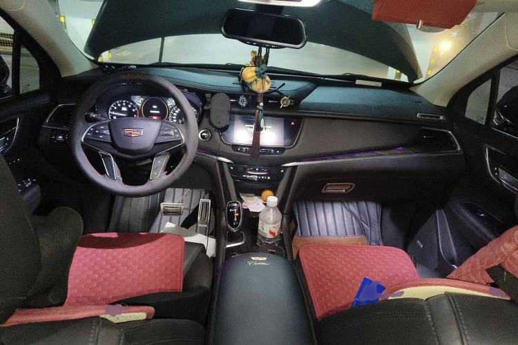 Used Cadillac XT5 2017 Anniversary Edition 25T Luxury Model