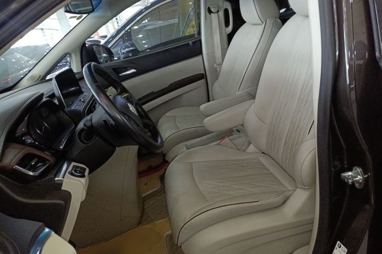 Used Buick GL8 2021 Land Cruiser Executive Class 652T Luxury Model
