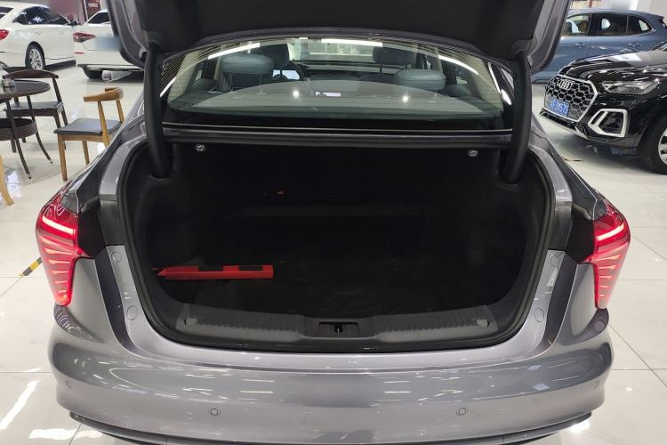 Used Hongqi H5 PHEV 2025 170 Super Hybrid Version