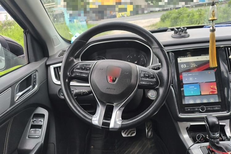 Used Roewe RX5 2016 20T Two-Wheel Drive Automatic Internet Smart Edition