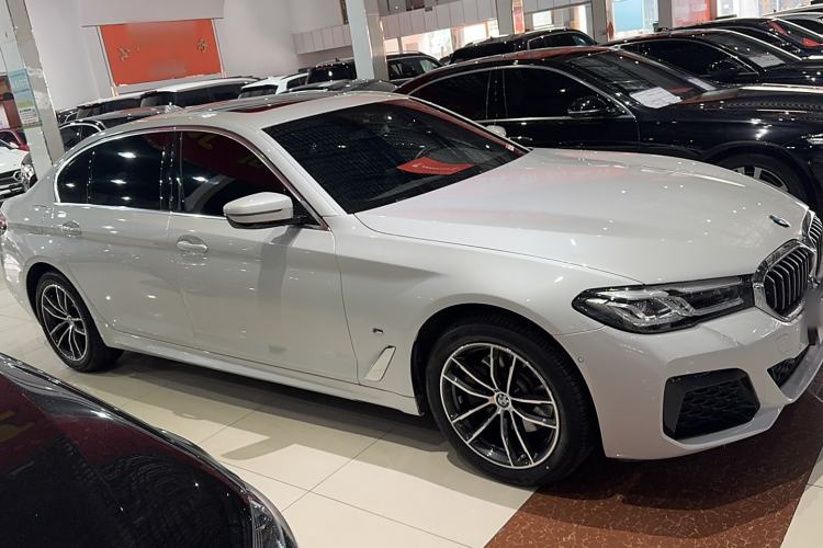 Used BMW 5 Series 2022 Second Facelift 525Li M Sport Package