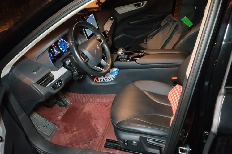 Used Hongqi E-QM5 2023 620km PLUS
